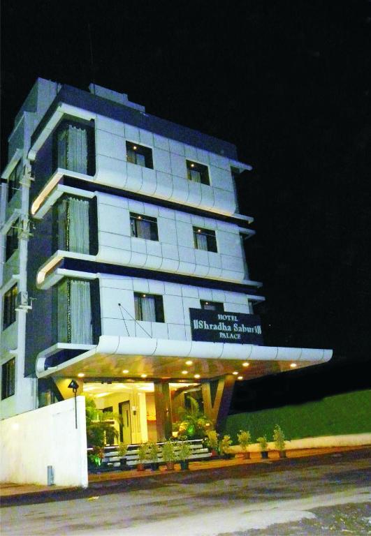 שירדי Hotel Shradha Saburi Palace מראה חיצוני תמונה